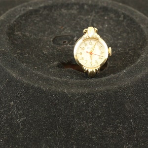 Bulova 1967 Ladies LaPetite  Watch Y790563 M7 10K RGP Bezel stainless Steel Back Speidel Band