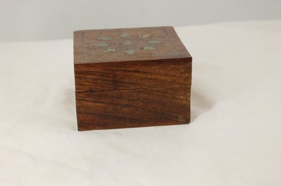 Trinket Box With Inlaid Brass Vintage 4 x 4 x 2 1… - image 2