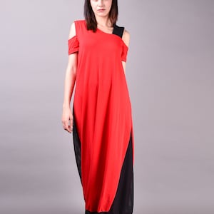 Kalte Schulter Plus Size Lose Lange Sommer Maxi Rotes Kleid mit Durchsichtigen Details