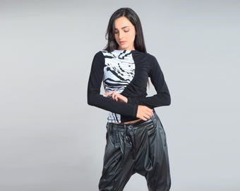 Two-Tone Draped Long Sleeve Top with High Neck, Stretch Polyester Blouse for Dinner, Office, Party and Night Out