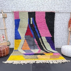 Beautiful Pink Boujaad Rug, Handmade Rug,colorful Moroccan Rug,boho rug , Soft Wool Rug,Morocco Carpet,Berber Rug,multicolor rug. 5.3x8.3 ft