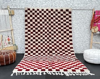 Alfombra marroquí de cuadros rojos: alfombra bereber de lana tejida a mano (1,5 x 2,7 m)