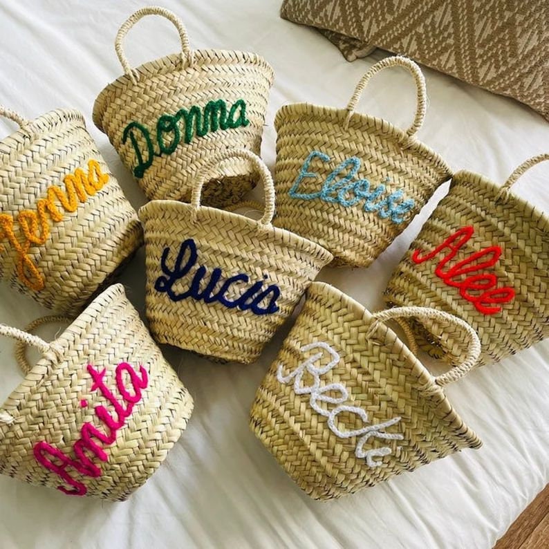 Personalized straw moroccan basket,bridal shower bags,customized straw bags,custom beach bag,straw tote,embroidered bags text without pompom
