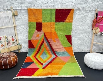 Handwoven Wool Boujad Rug 5x8.7ft: Moroccan Berber Carpet