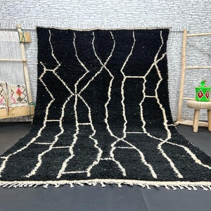 Handwoven Beni Mrirt Rug: Authentic Moroccan Shaggy Wool Rug