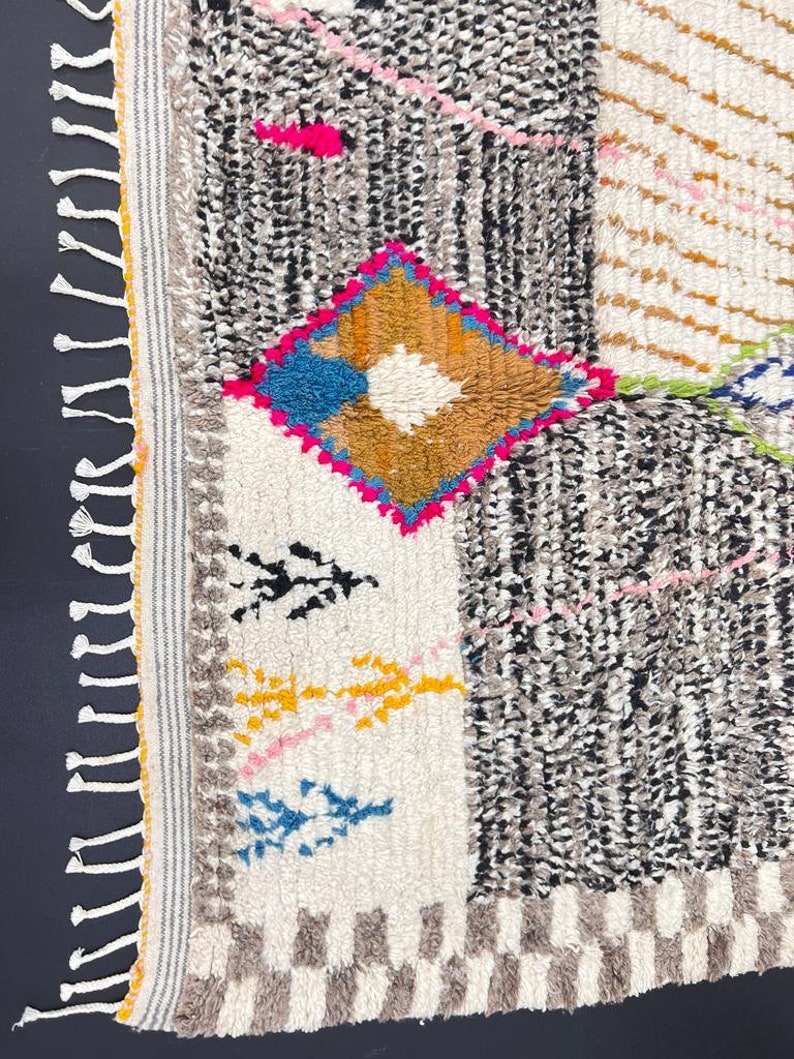 Alfombra marroquí hecha a mano, alfombra bereber de lana marroquí estilo Beni ourain, alfombra moderna, alfombra tejida a mano, estilo bereber Azilal alfombra blanca Marruecos imagen 10