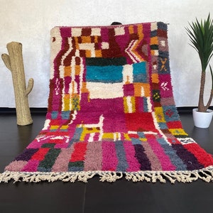 Handmade Moroccan Wool Rug: Berber Tribal Design, 8.2 x 5.3 FT
