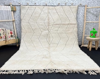 Handmade Beni Ourain Rug: Authentic Moroccan Wool Rug