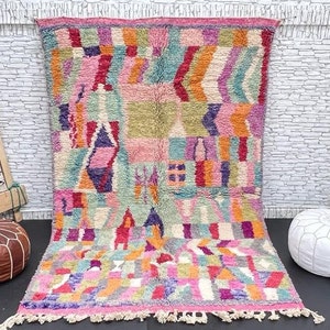 Handmade Multicolor Wool Boujad Rug: Moroccan Berber Shag Rug (5.2x8.2ft)