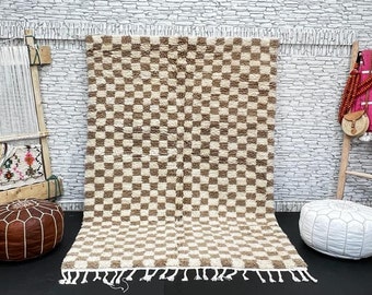 Berber Checkerboard Rug: Brown & White Wool, Handmade 5x8ft
