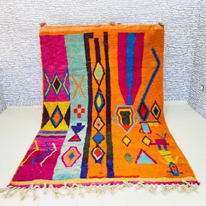 Large Berber Wool Rug: Handmade Moroccan Geometric Carpet (9.6 X 6.5 Feet)