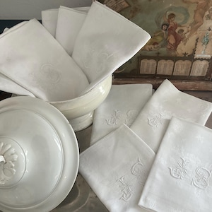 10 servilletas grandes de damasco francés vintage con monograma JS, regalo personal, bordadas a mano, servilletas con iniciales, decoración de mesa, decoración de castillo