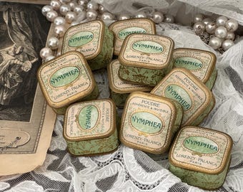 ビンテージ　小さな小さな裁縫箱 美品 昭和レトロ ソーイングボックス 藤 裁縫箱 蓋の刺繍が