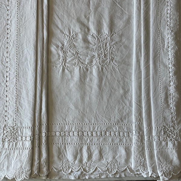 SUPERB antique pure floppy linen sheet, AM monogrammed, thread work, embroidery, bobbin lace