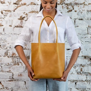 Small shoulder tote bag on sale