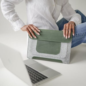 Laptop sleeve from genuine leather and felt, 13 inches macbook case, laptop travel case with shoulder strap, apple laptop sleeve