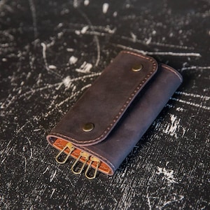 Brown key holder, leather key holder, key case, leather key cover, key purse, key wallet women, key pouch, key organizer wallet
