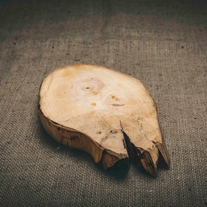 Rustic wood serving board, recycled wood cutting board, unique natural wood chopping board, serving board, food serving tray, one of a kind