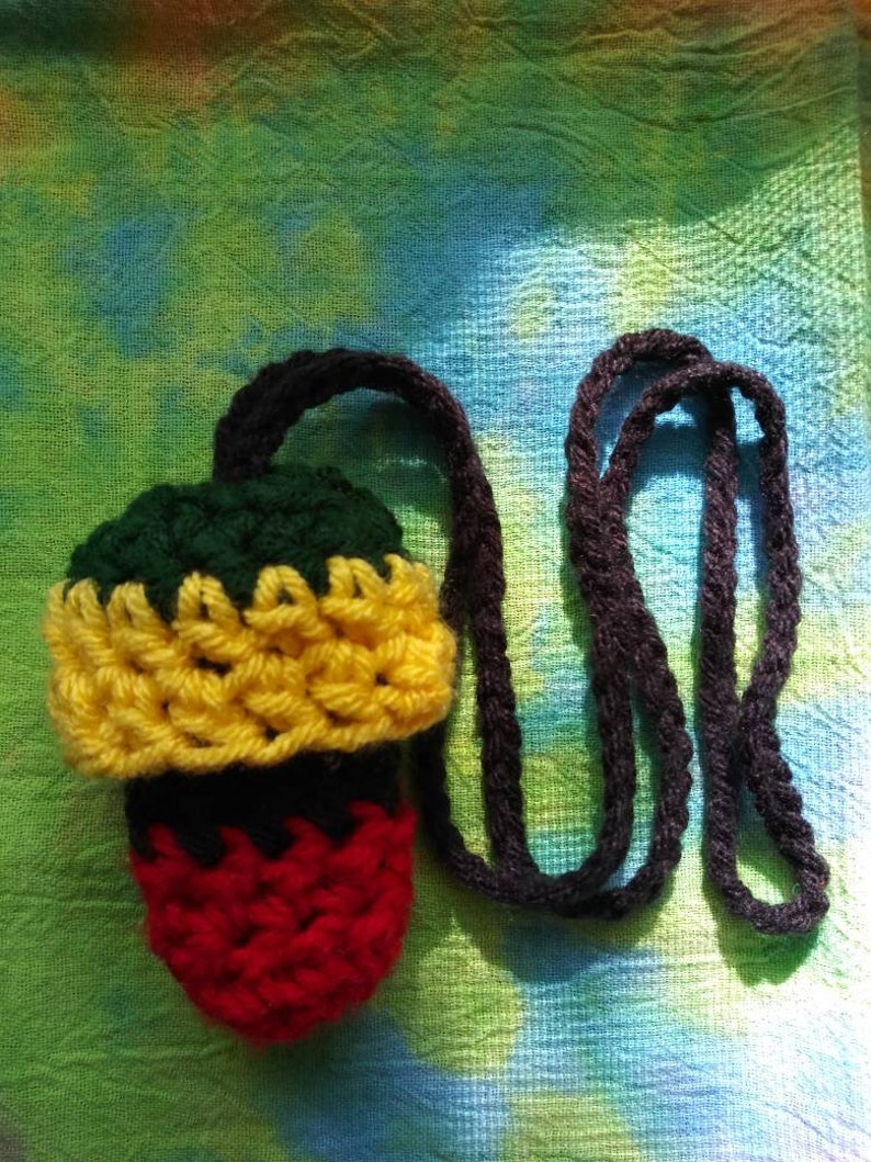Rasta mushroom pouch