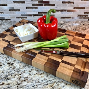 Personalized Cutting Board, End Grain Cutting Board, Butcher Block End Grain Cutting Boards, with Juice Groove, Charcuterie