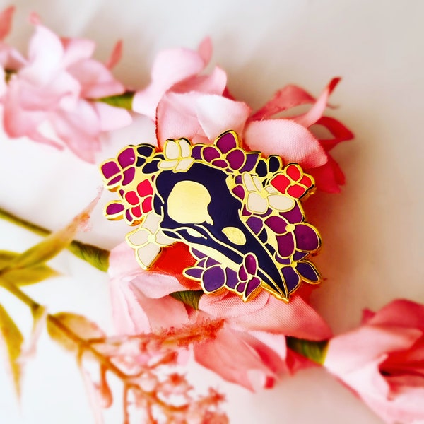 Peculiar Enamel Pin - Floral Crow