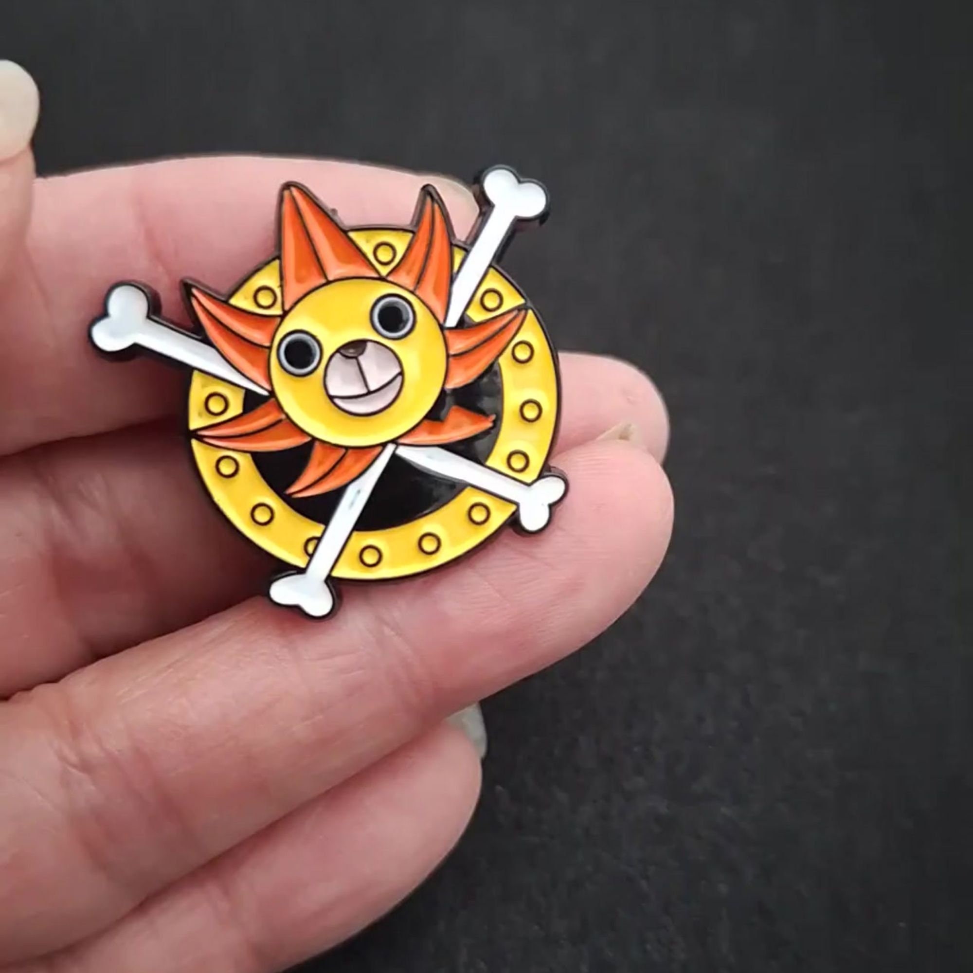 Anime One Piece Roronoa Zoro Hard Enamel Pin Metal Badge Brooch Collectible  Gift