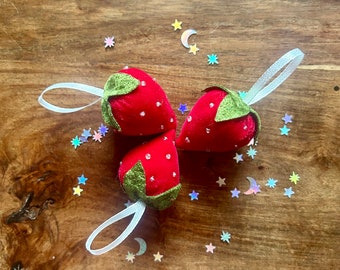 Set of three velvet Strawberries