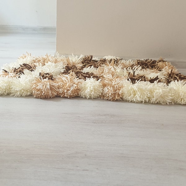 Very Soft in Touch Pom Pom Rug in Natural Colours, Stylish Rug in Brown and Beige, Personalized Gift Ideas