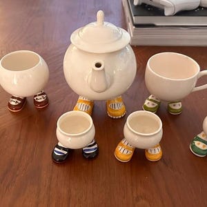 ＊Carlton ware walking Sugar Bowl & Lid＊ Vintage Carlton Walking Ware Teapot Sugar Bowl and Egg Cup