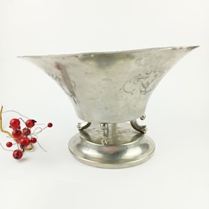 Vintage Pewter bowl on legs with engraved decor. 1900-s
