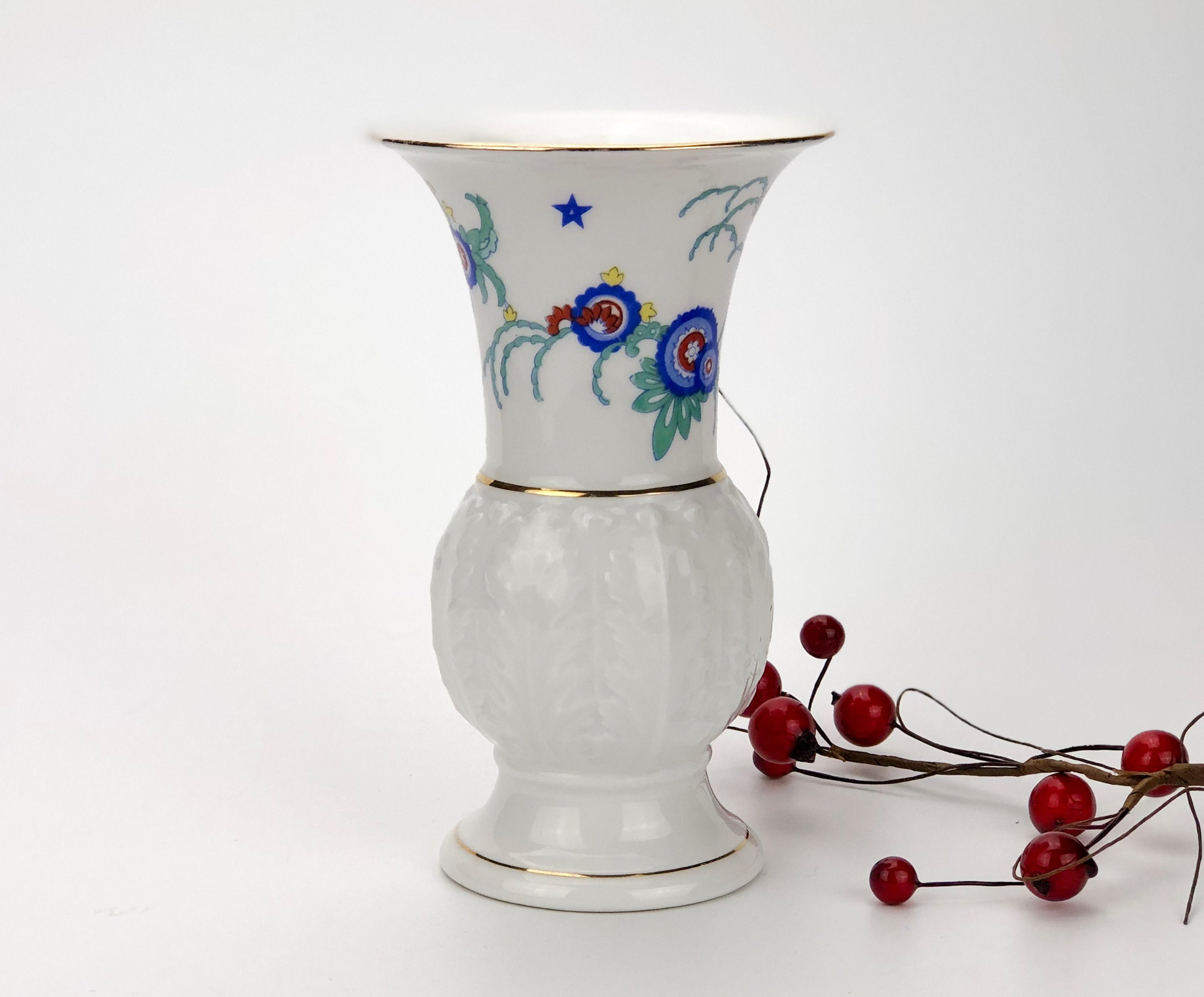 Home Décor Home & Living German Vintage small vase made by Rosenthal in