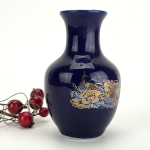 Coablt blue vintage vase from Europe