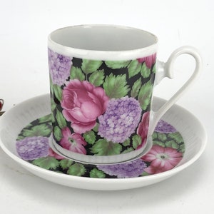 Decorative flower porcelain mug by Hartporzellan. Made in Germany