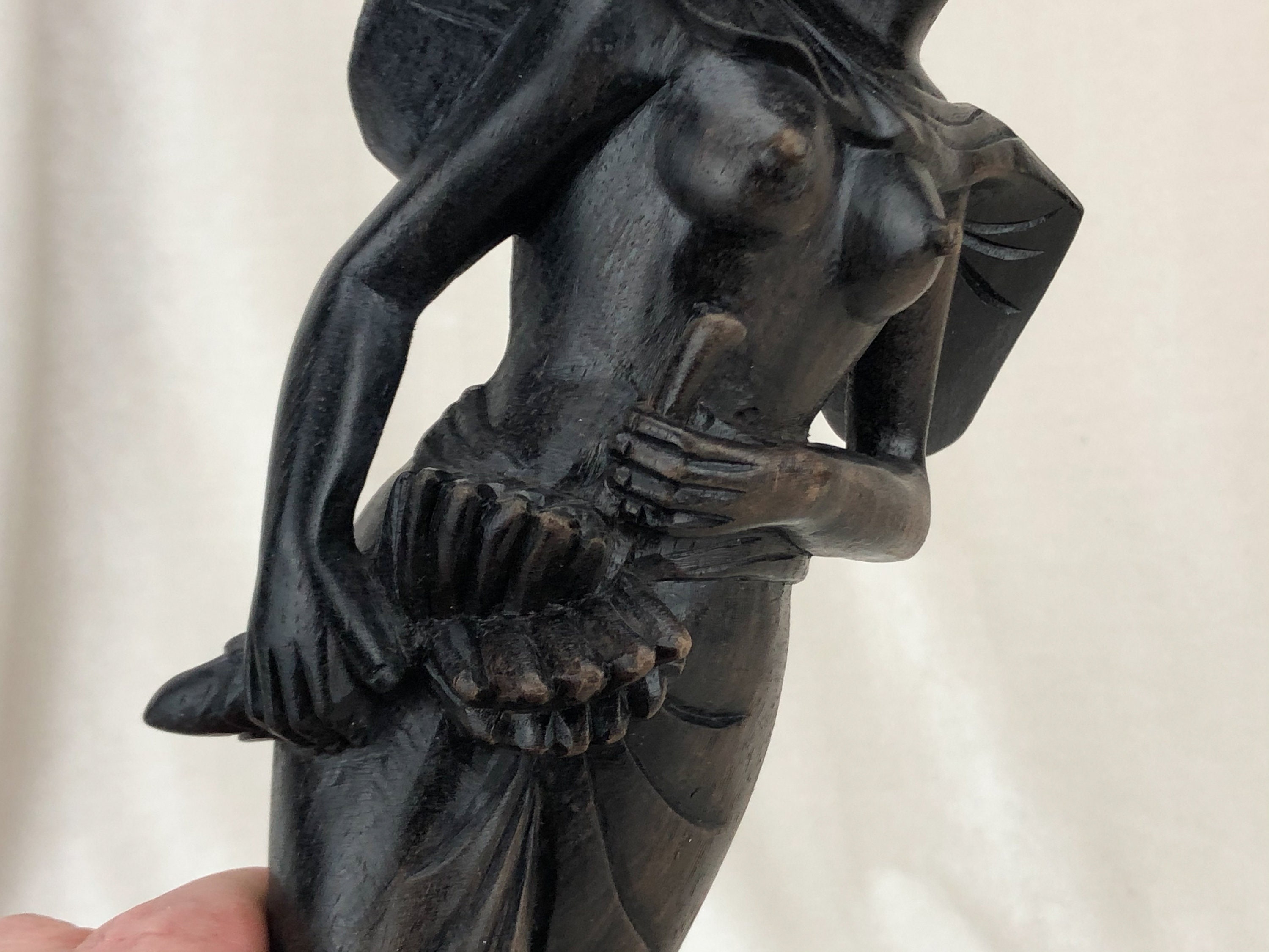木製女性彫刻 木彫り 女性像 置物 美人裸婦像 柘植 幸運 開運 風水 インテリア 木製