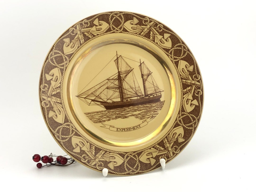 Vintage Decorative plate 
