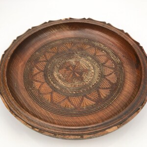 VINTAGE WOODEN PLATTER main image 1