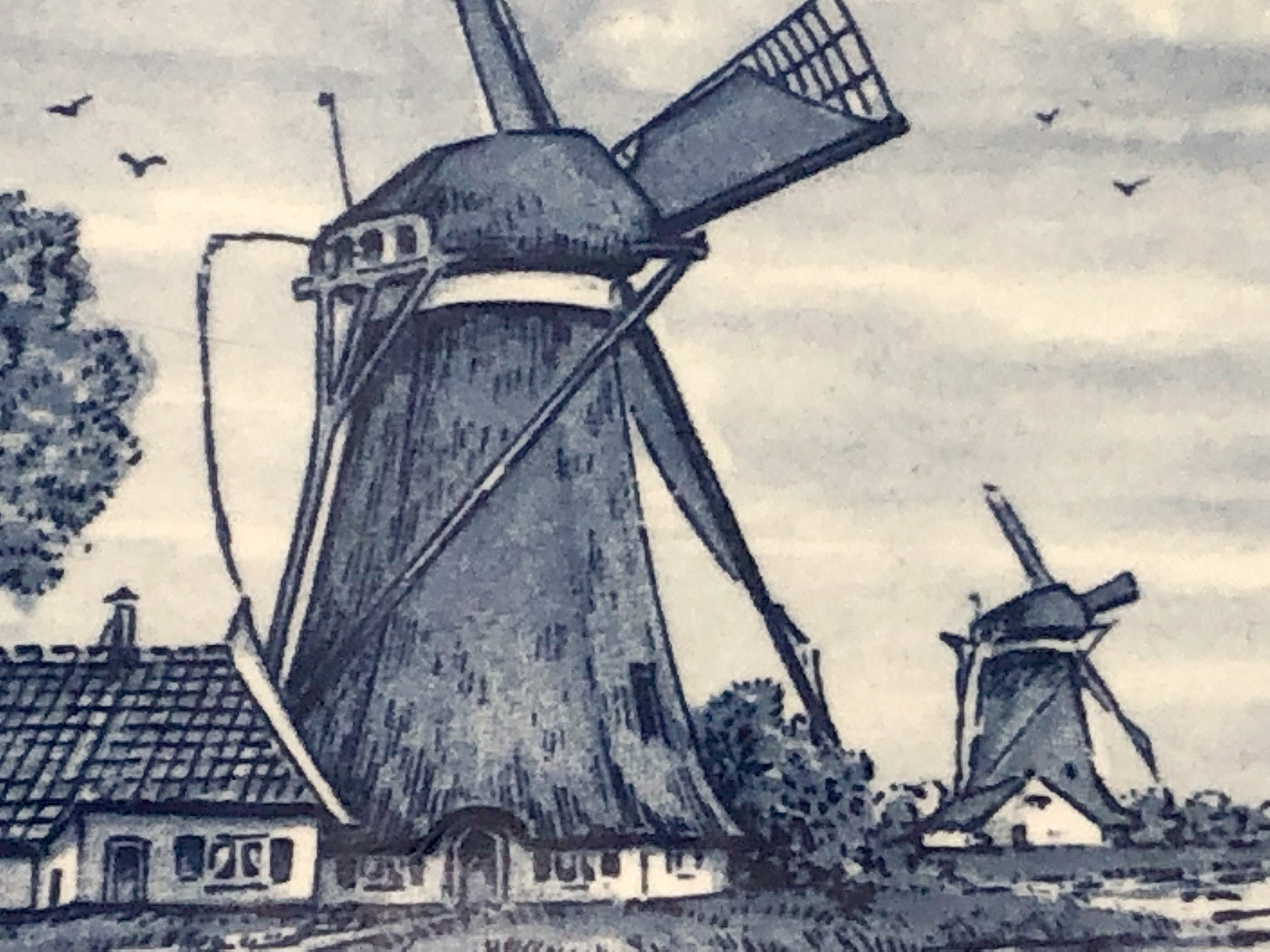 オランダの木製フレームに入った手描きのヴィンテージセラミックタイル