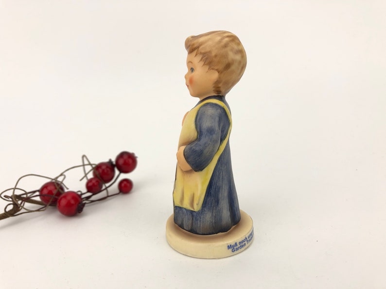 Gardener vintage figurine made by Goebel