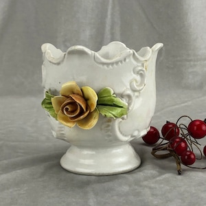 Vintage white ceramic vintage decorative candlestick holder from Italy