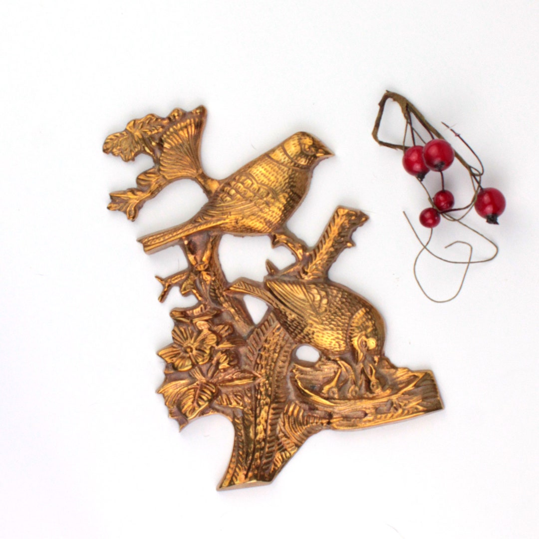 Metal Wall Decoration Depicting Birds Above the Nest - Etsy