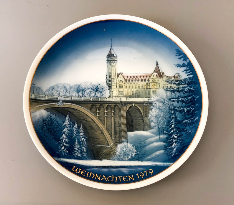 Home decor vintage plates Vintage plate from Classic Rose Collection Germany Luxemburg