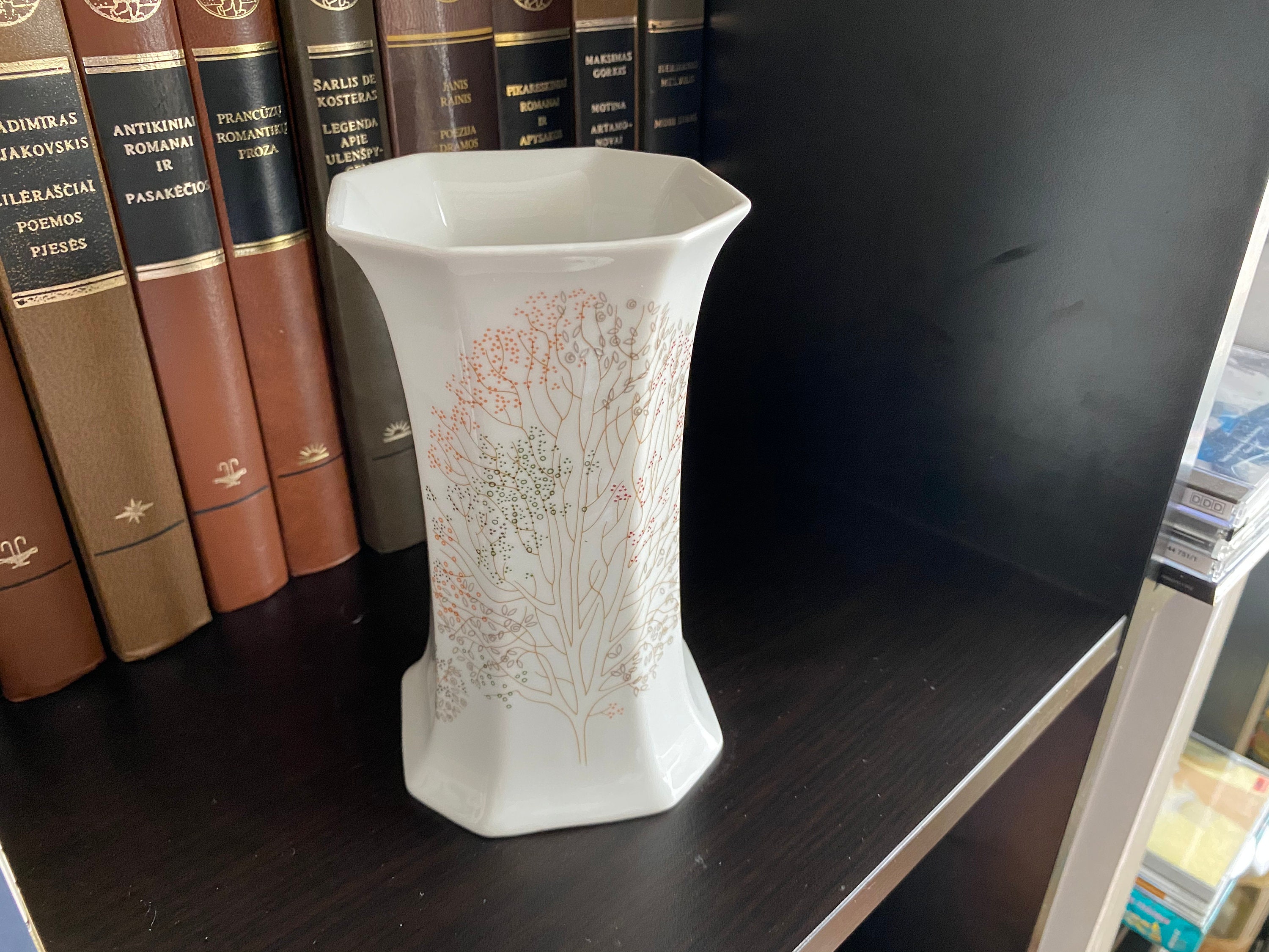 Bauman Designe の Arzberg 白磁ヴィンテージ花瓶 - Etsy 日本