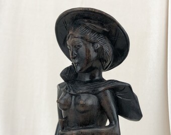 20 世紀のヨーロッパの木彫りの女性像 - Etsy 日本