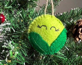 Smiling Brussel Sprout Tree Ornament, Holiday Gifts, Christmas Bauble, Fun Secret Santa Gift, Stocking Filler, Fun Festive Decoration