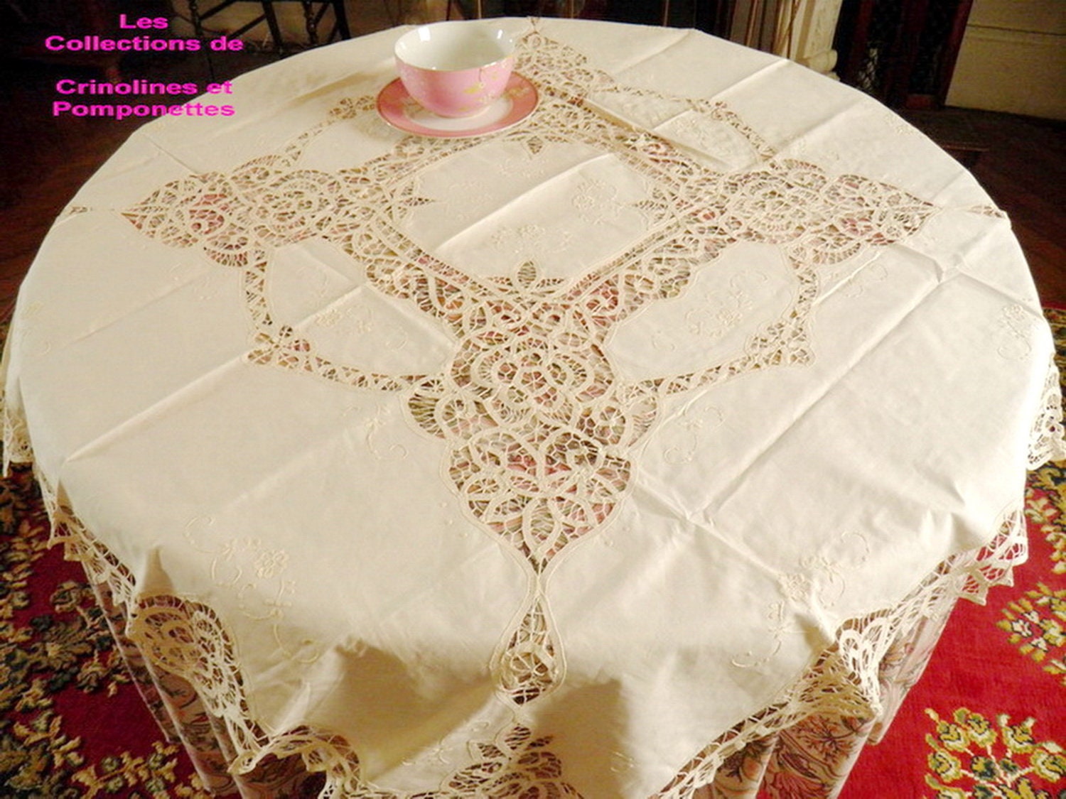 Nappe Brodee Main Service A The avec Serviettes Dentelle Renaissance 130 de Côté Écru Clair