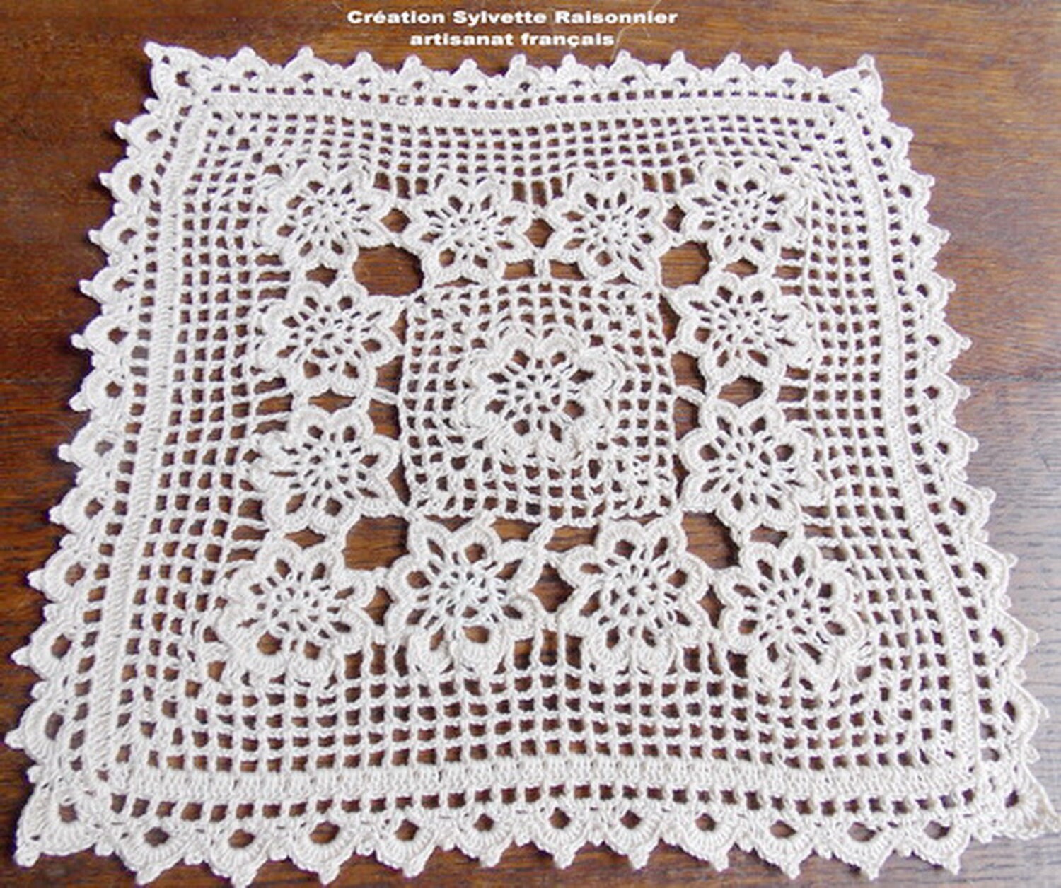 Napperon Crochet Main Artisanat Français Blanc Carré 47cm Creation Sylvette Raisonnier