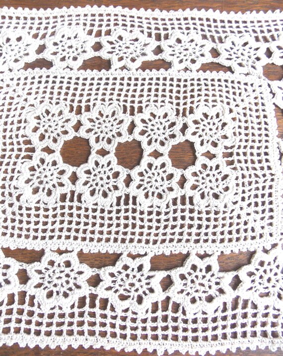 Napperons Ronds Crochet Main - Création Sylvette Raisonnier - Artisanat Français Coton
