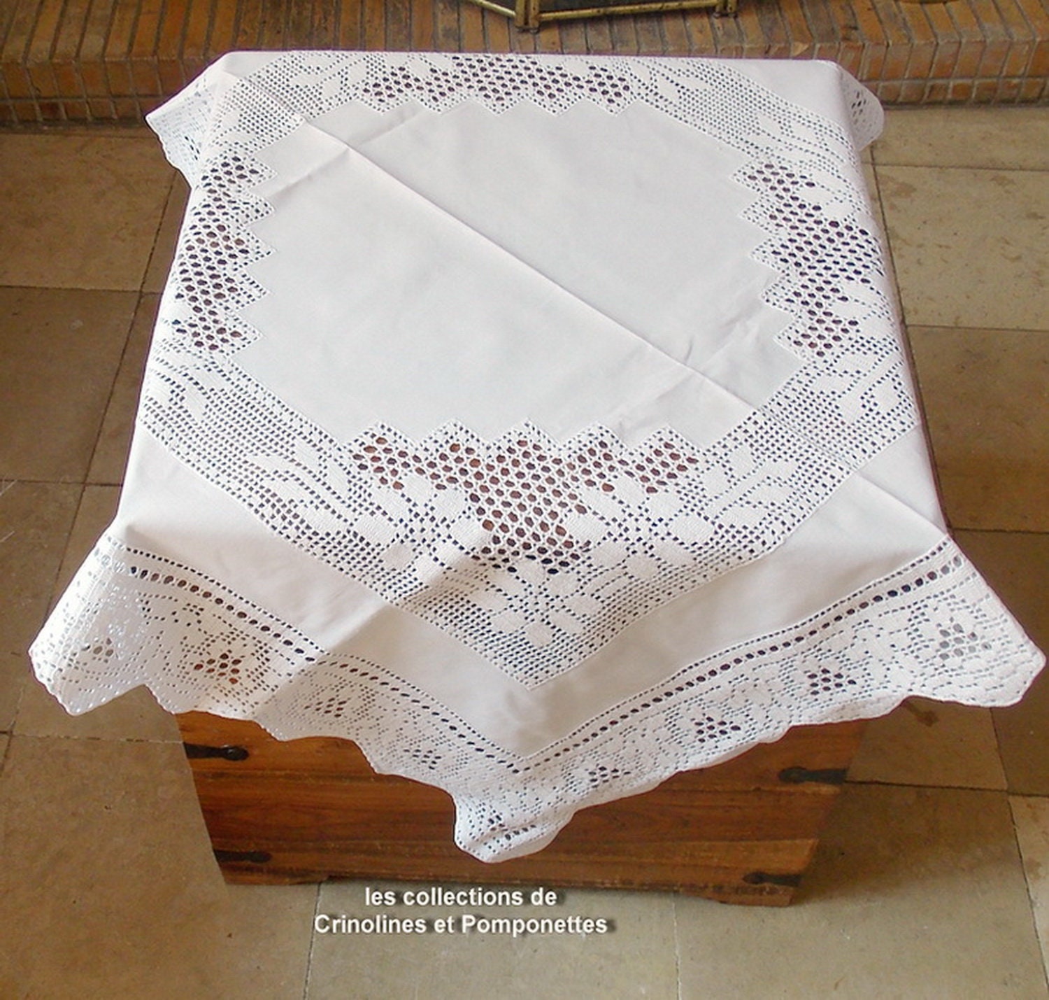 Nappe Crochet Main Surnappe Centre de Table Carrée Blanche 90cm sur Ramie Julie