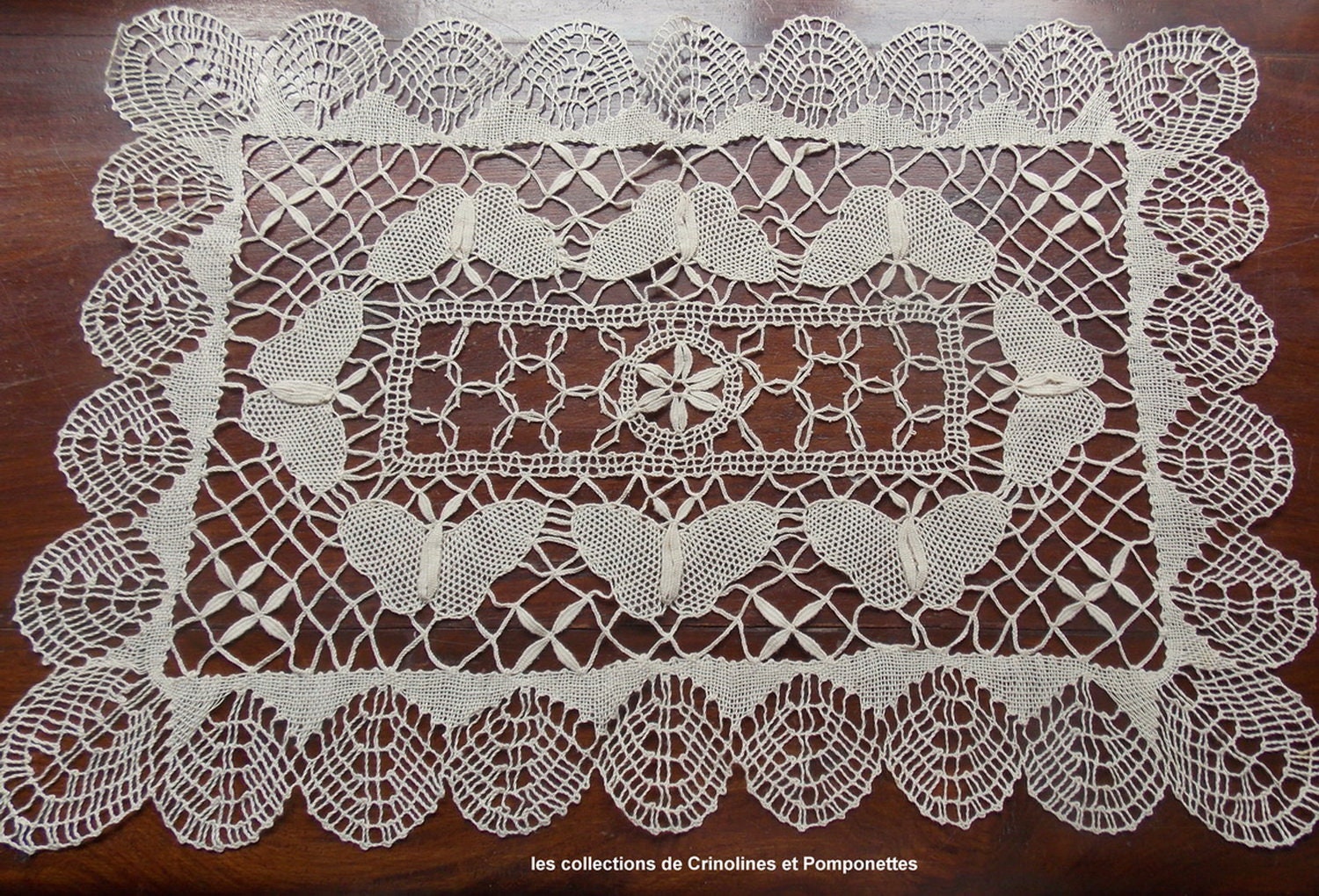 Napperon Brode Main Dentelle Aux Fuseaux Ecru Clair Les Papillons Rectangulaire 35x50