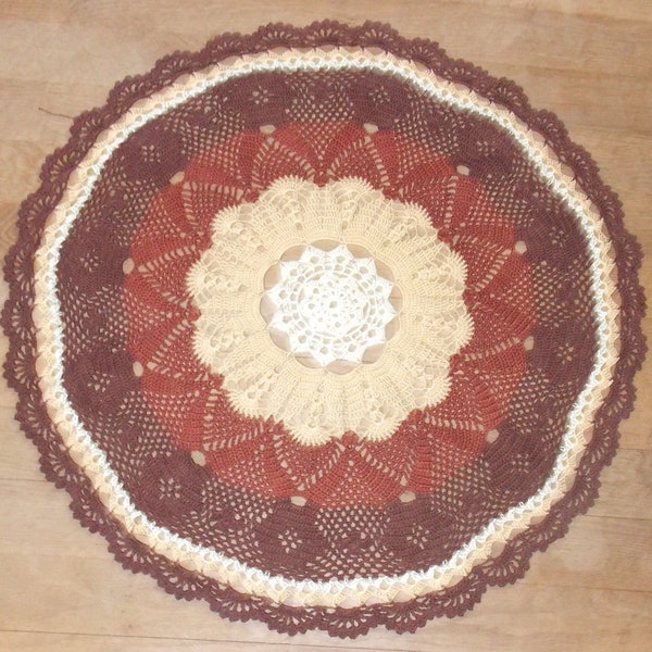 NAPPERON petite nappe  Crochet main artisanat français  création S Raisonnier    70cm rond FEUILLED'AUTOMNE